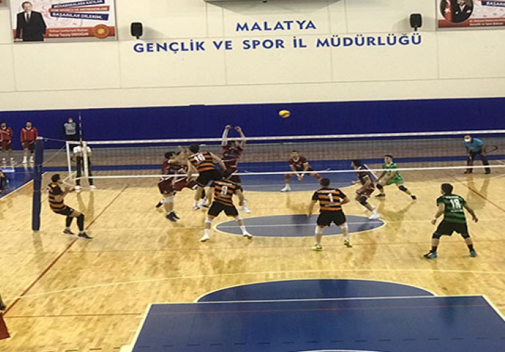 Bakan Ccemen: Sezonu lk 4 Tamamlayp Play Offa Kalmak stiyoruz