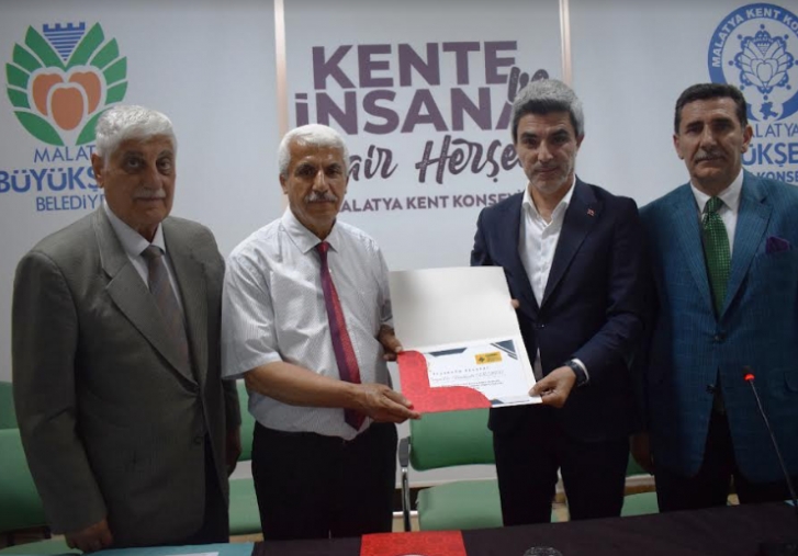 retmen Akademisinde Gemiten Gnmze Malatya Konuuldu